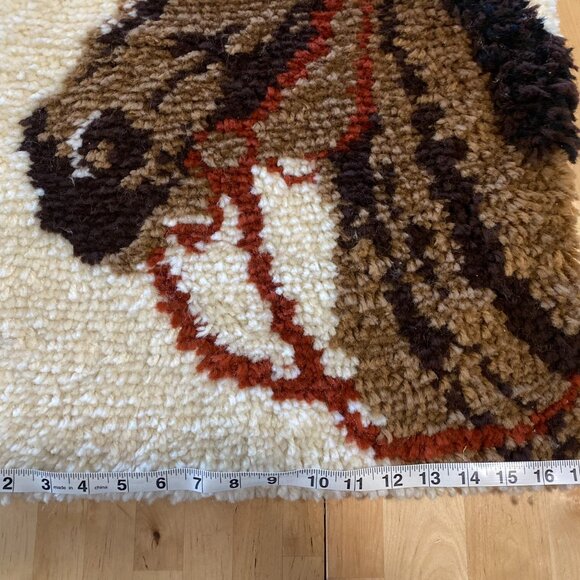 63-(VHD) Vintage. Home Decor. Latch Hooked. Horse. - Picture 5 of 7